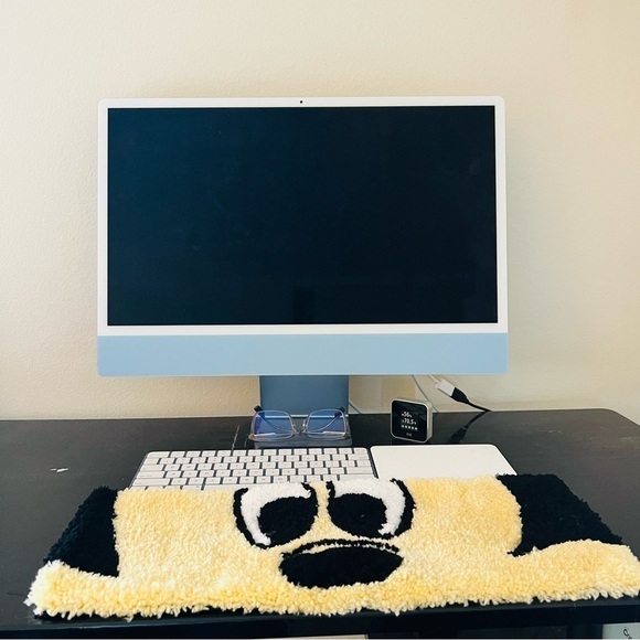 CUSTOM Tufted Keyboard Rug Spongebob Squarepants Size 19" by 7.5" - Picture 5 of 6